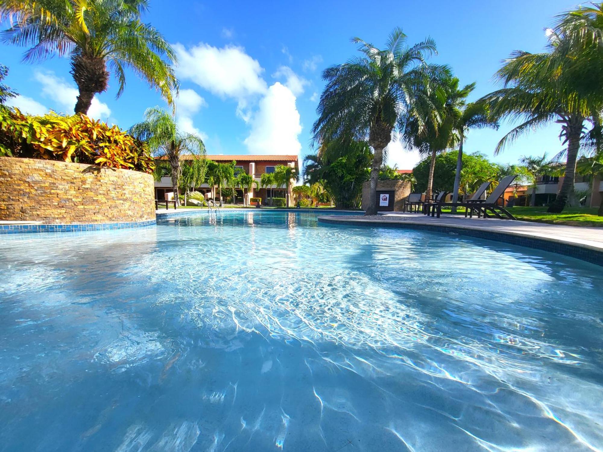 Eagle Beach Luxury House, Walking Distance To The Beach Palm Beach ภายนอก รูปภาพ