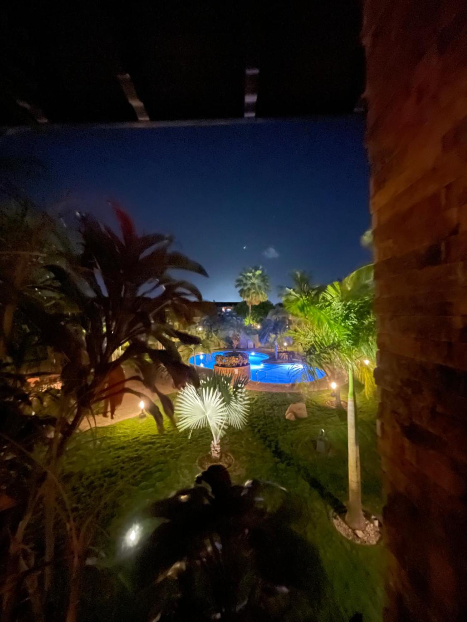Eagle Beach Luxury House, Walking Distance To The Beach Palm Beach ภายนอก รูปภาพ