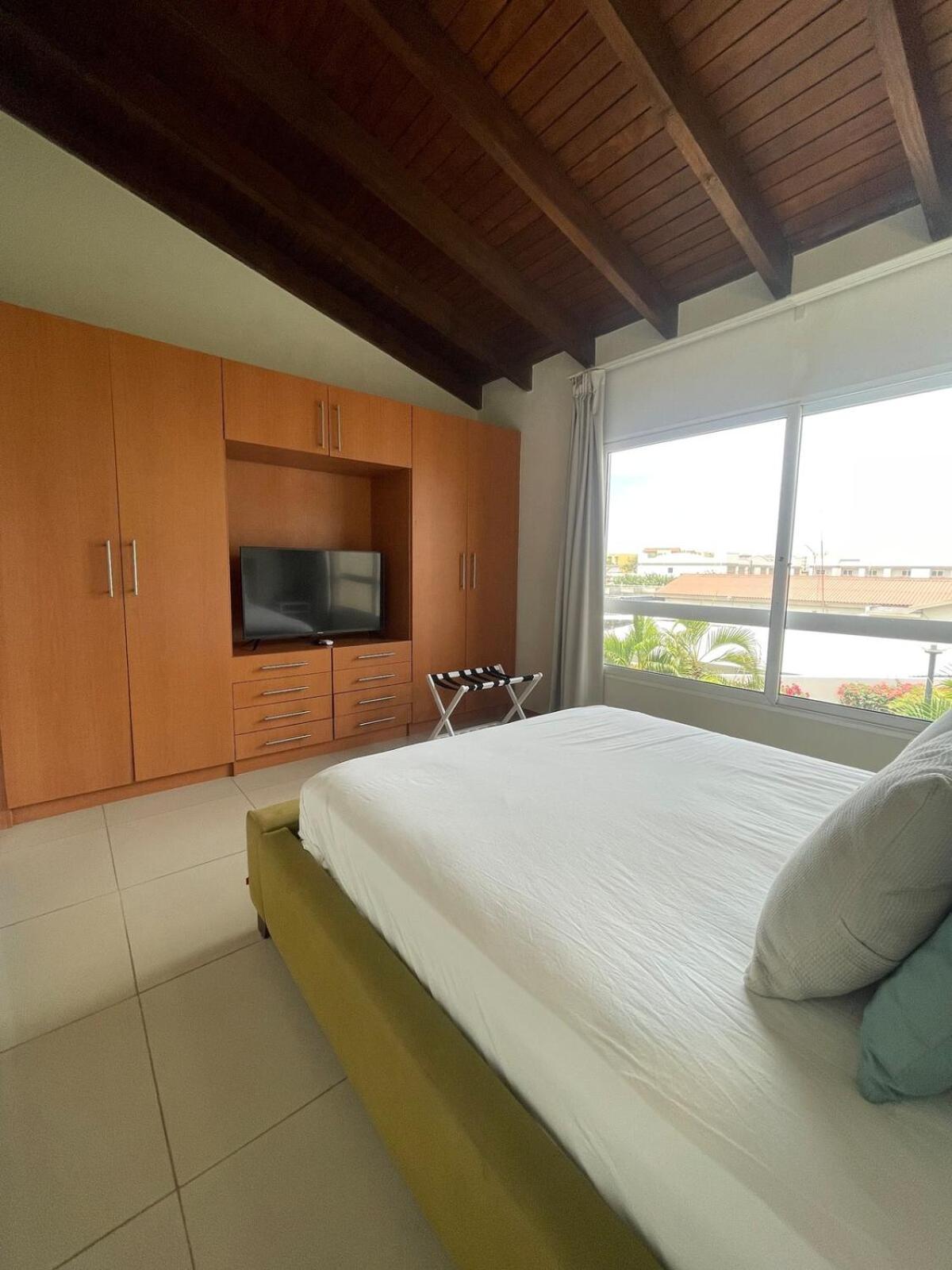 Eagle Beach Luxury House, Walking Distance To The Beach Palm Beach ภายนอก รูปภาพ